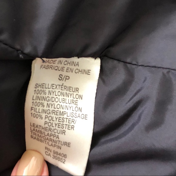 Theory Puffer Coat - Picture 7 of 7